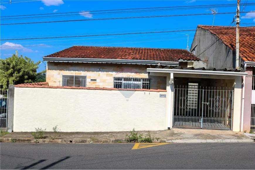 Foto 1 de Casa com 3 Quartos à venda, 178m² em Atibaia Jardim, Atibaia