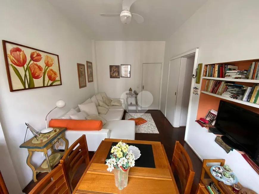 Foto 1 de Apartamento com 2 Quartos à venda, 70m² em Leme, Rio de Janeiro