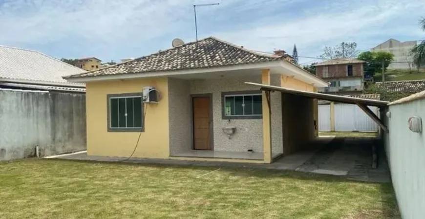 Foto 1 de Casa com 2 Quartos à venda, 120m² em Centro, Simões Filho