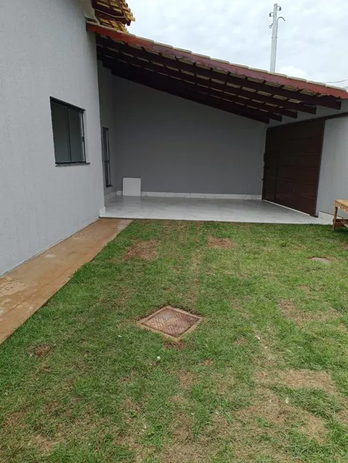 Foto 1 de Casa com 3 Quartos à venda, 178m² em Parque Industrial de Senador Canedo, Senador Canedo