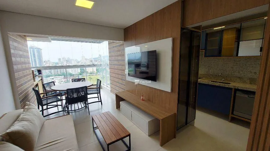 Foto 1 de Apartamento com 2 Quartos à venda, 68m² em Enseada, Guarujá