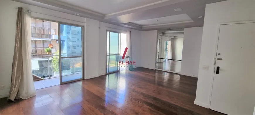 Foto 1 de Apartamento com 3 Quartos à venda, 124m² em Lagoa, Rio de Janeiro