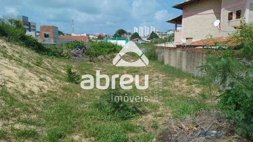 Foto 1 de Lote/Terreno à venda, 900m² em Capim Macio, Natal