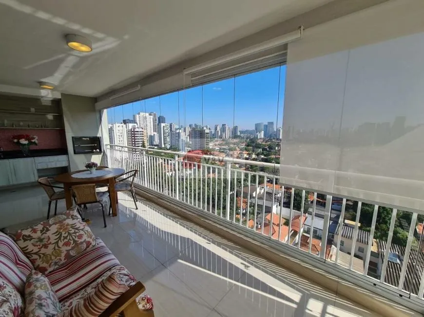 Foto 1 de Apartamento com 4 Quartos à venda, 175m² em Brooklin, São Paulo