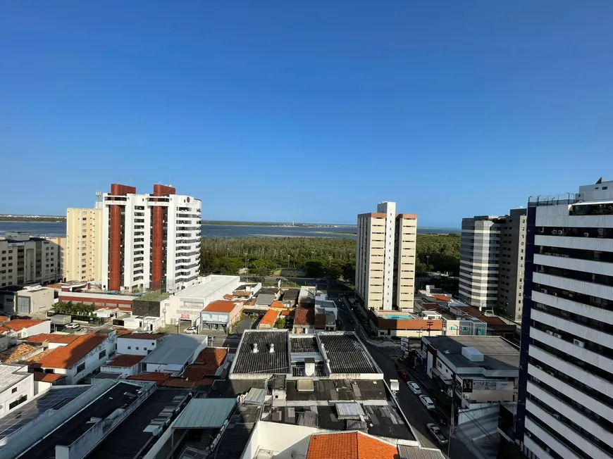 Foto 1 de Cobertura com 4 Quartos à venda, 330m² em Treze de Julho, Aracaju