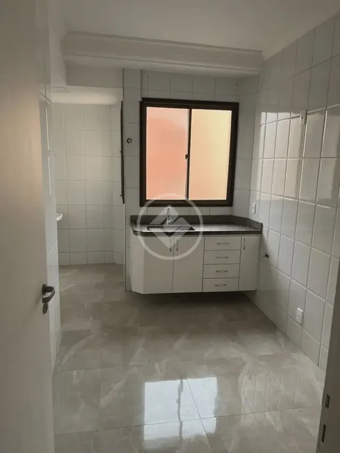 Foto 1 de Apartamento com 2 Quartos à venda, 53m² em Santa Mônica, Uberlândia