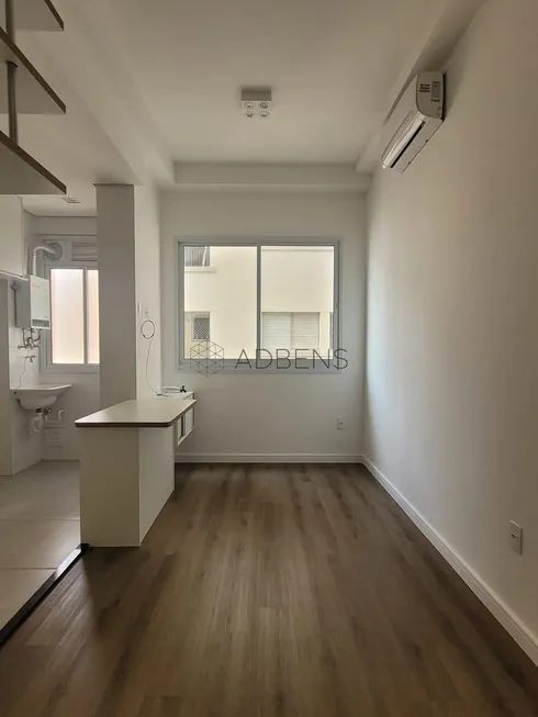 Foto 1 de Apartamento com 1 Quarto para alugar, 30m² em Santa Cecília, São Paulo