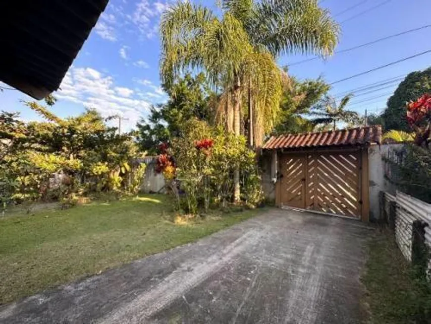 Foto 1 de Casa com 3 Quartos à venda, 200m² em Jardim Oásis, Itanhaém