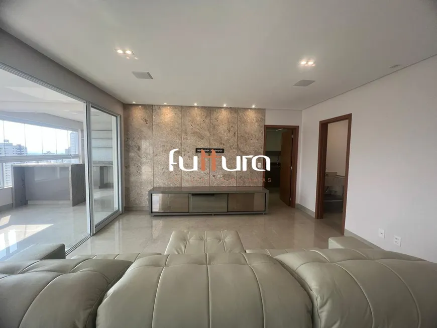 Foto 1 de Apartamento com 3 Quartos à venda, 226m² em Setor Bueno, Goiânia