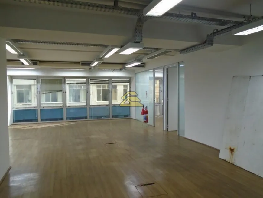 Foto 1 de Sala Comercial para alugar, 350m² em Centro, Rio de Janeiro