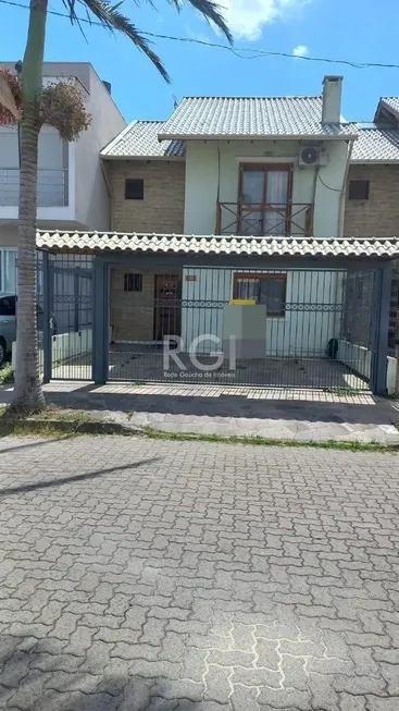 Foto 1 de Casa com 3 Quartos à venda, 160m² em Hípica, Porto Alegre