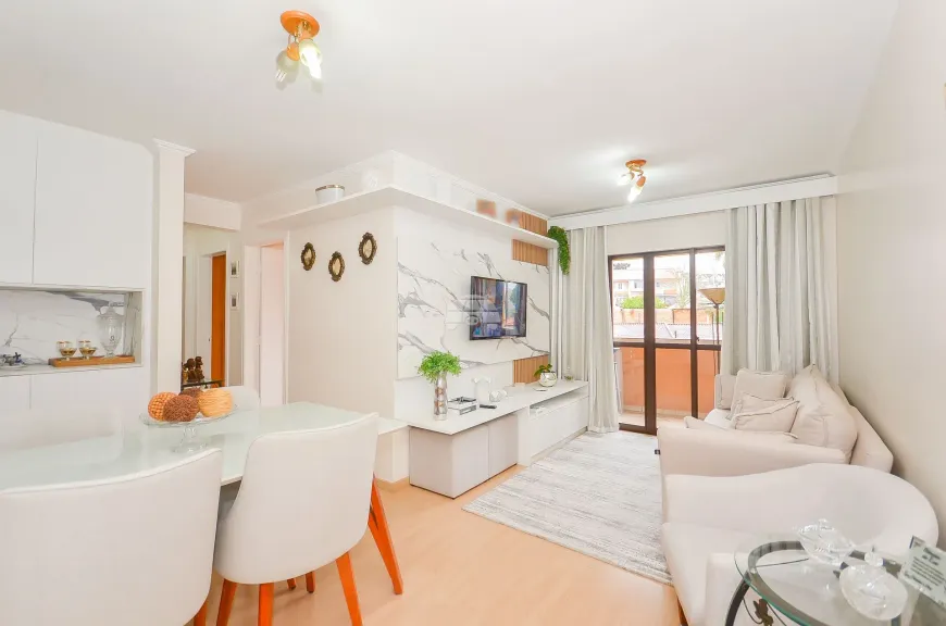 Foto 1 de Apartamento com 3 Quartos à venda, 77m² em Tingui, Curitiba