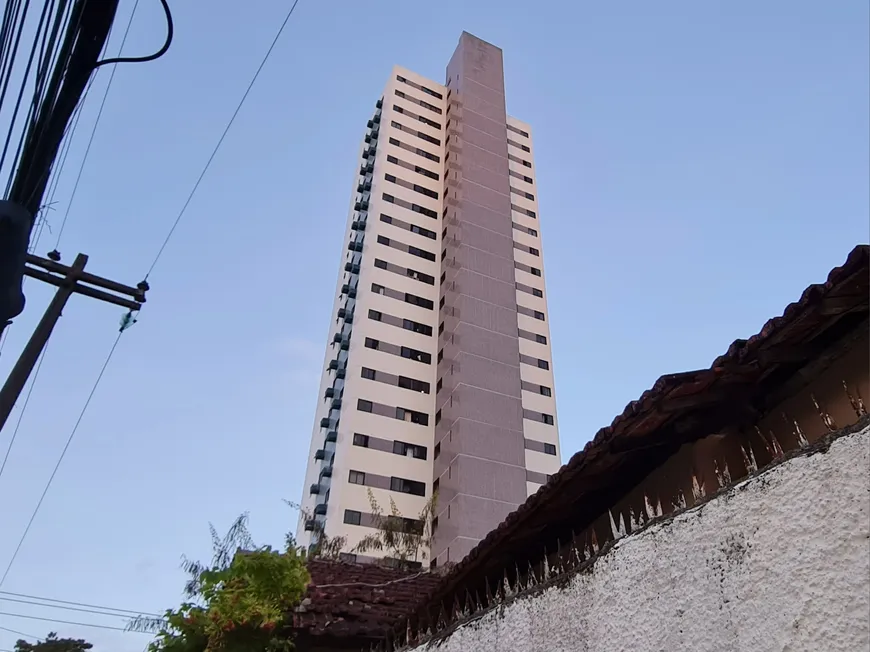 Foto 1 de Apartamento com 3 Quartos à venda, 100m² em Casa Forte, Recife