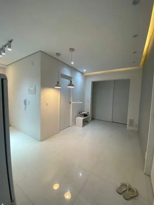 Foto 1 de Apartamento com 2 Quartos à venda, 38m² em Vila Invernada, São Paulo