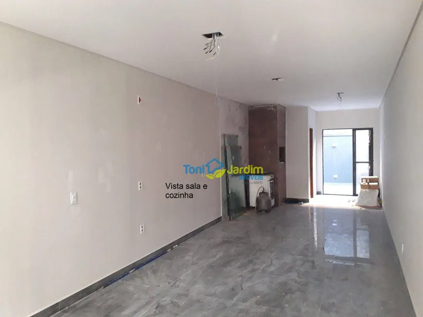 Foto 1 de Sobrado com 3 Quartos à venda, 145m² em Parque Oratorio, Santo André