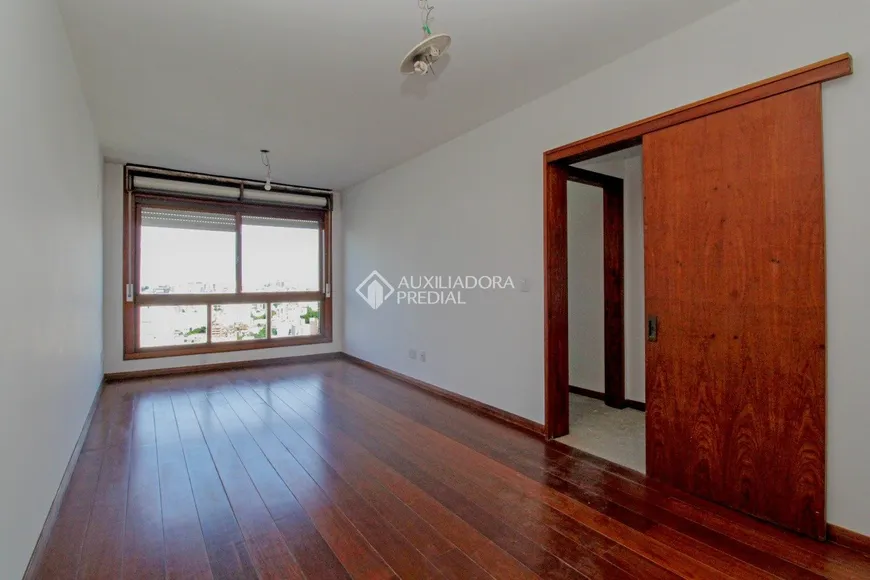 Foto 1 de Apartamento com 3 Quartos à venda, 97m² em Auxiliadora, Porto Alegre