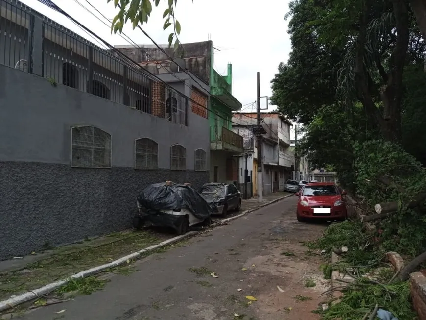 Foto 1 de Sobrado com 2 Quartos à venda, 177m² em Jardim Brasil, São Paulo
