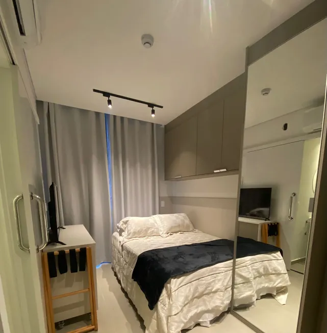 Foto 1 de Apartamento com 1 Quarto à venda, 34m² em Consolação, São Paulo