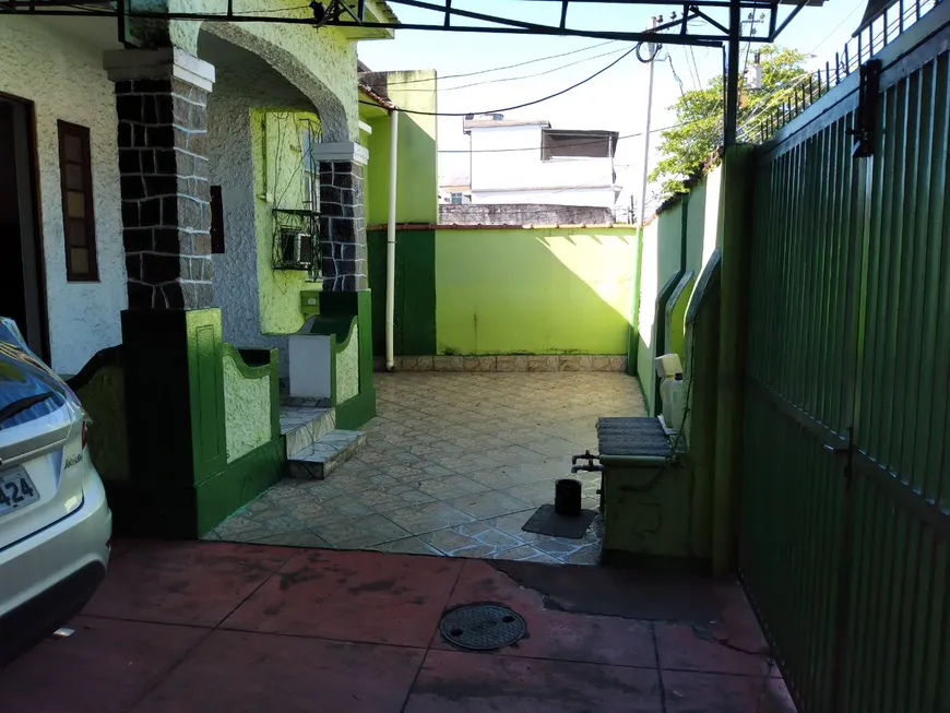 Foto 1 de Casa com 3 Quartos à venda, 280m² em Penha, Rio de Janeiro
