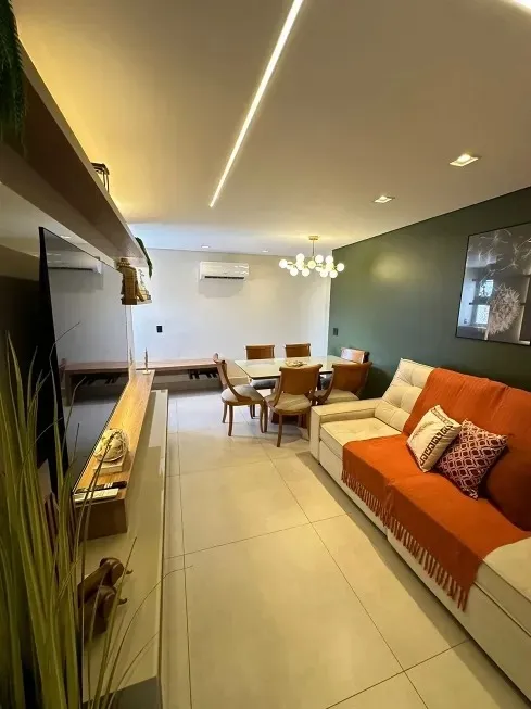 Foto 1 de Apartamento com 2 Quartos à venda, 83m² em Agronômica, Florianópolis