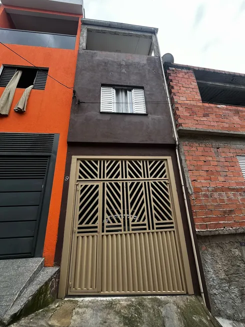 Foto 1 de Casa com 2 Quartos à venda, 125m² em Eldorado, Diadema