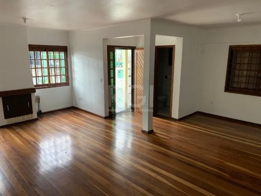 Foto 1 de Casa com 3 Quartos à venda, 184m² em Jardim Botânico, Porto Alegre