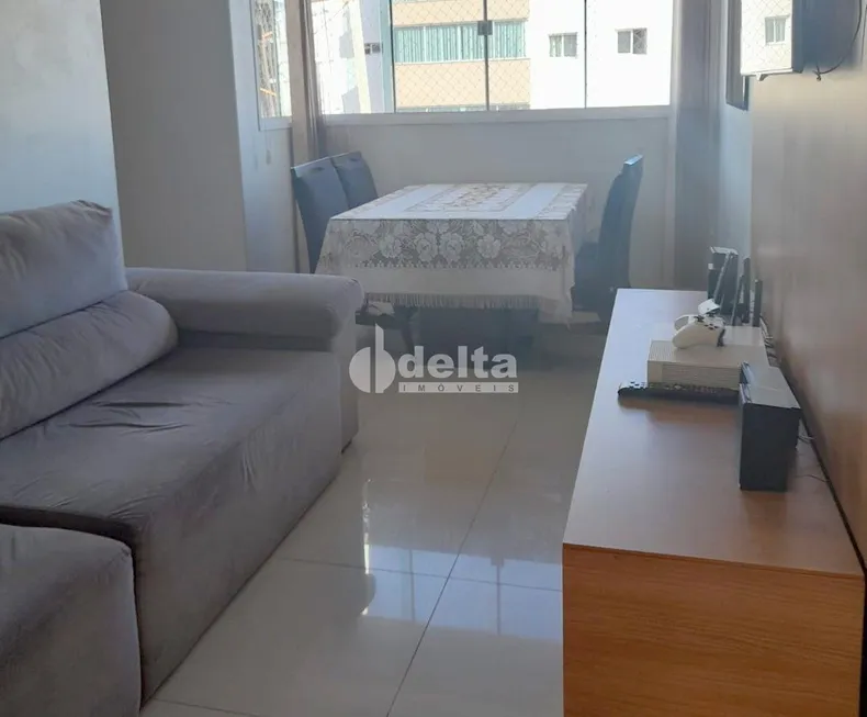 Foto 1 de Apartamento com 2 Quartos à venda, 59m² em Santa Mônica, Uberlândia