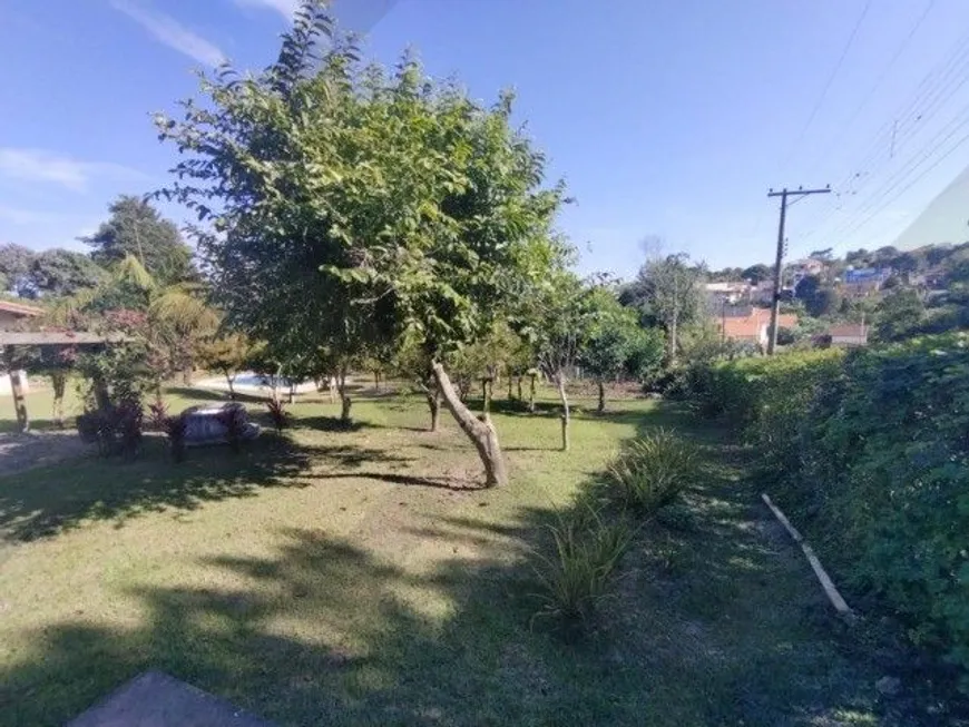 Foto 1 de Fazenda/Sítio com 5 Quartos à venda, 300m² em , Sarapuí