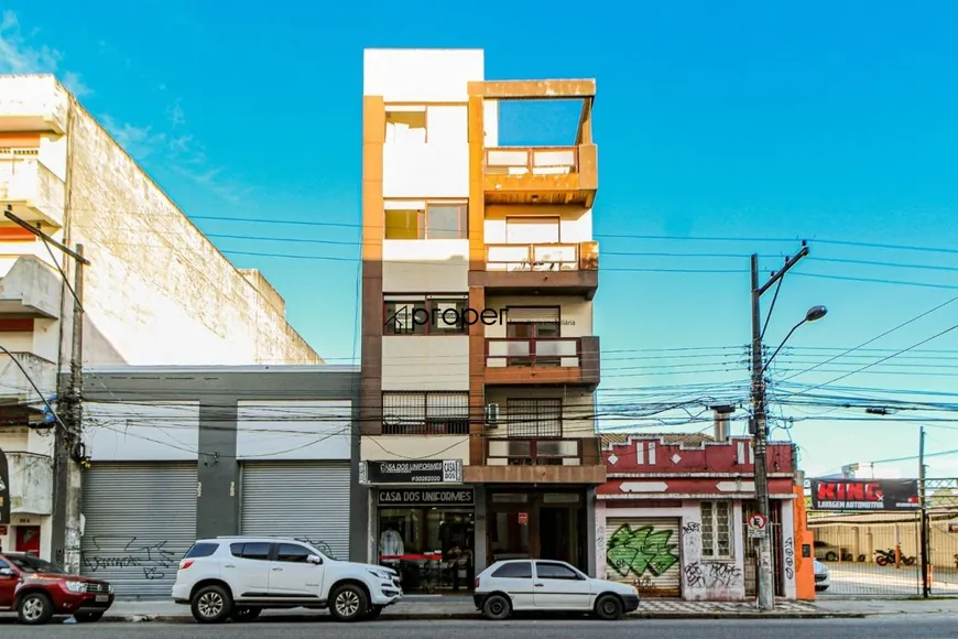Foto 1 de Apartamento com 2 Quartos para alugar, 49m² em Centro, Pelotas