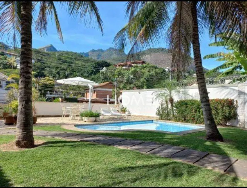 Foto 1 de Casa com 4 Quartos à venda, 350m² em Freguesia- Jacarepaguá, Rio de Janeiro