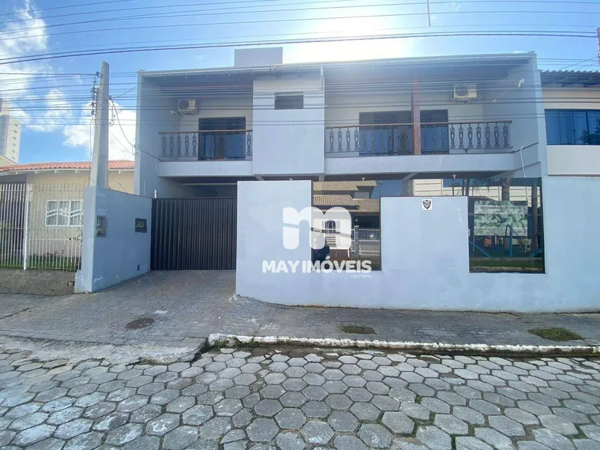 Foto 1 de Casa com 4 Quartos à venda, 350m² em Fazenda, Itajaí