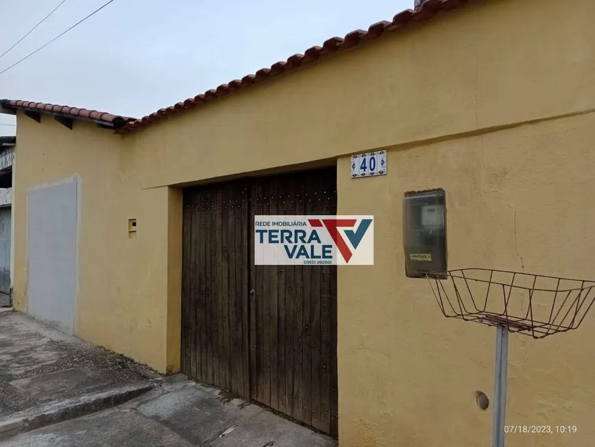 Foto 1 de Casa com 2 Quartos à venda, 126m² em Santo Antonio, Lorena