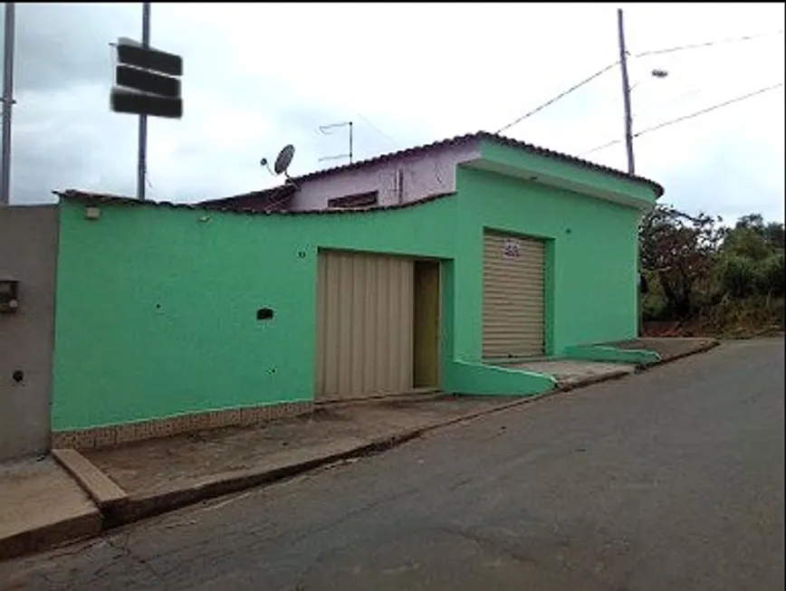 Foto 1 de Casa com 3 Quartos à venda, 200m² em Vale Verde, Mateus Leme