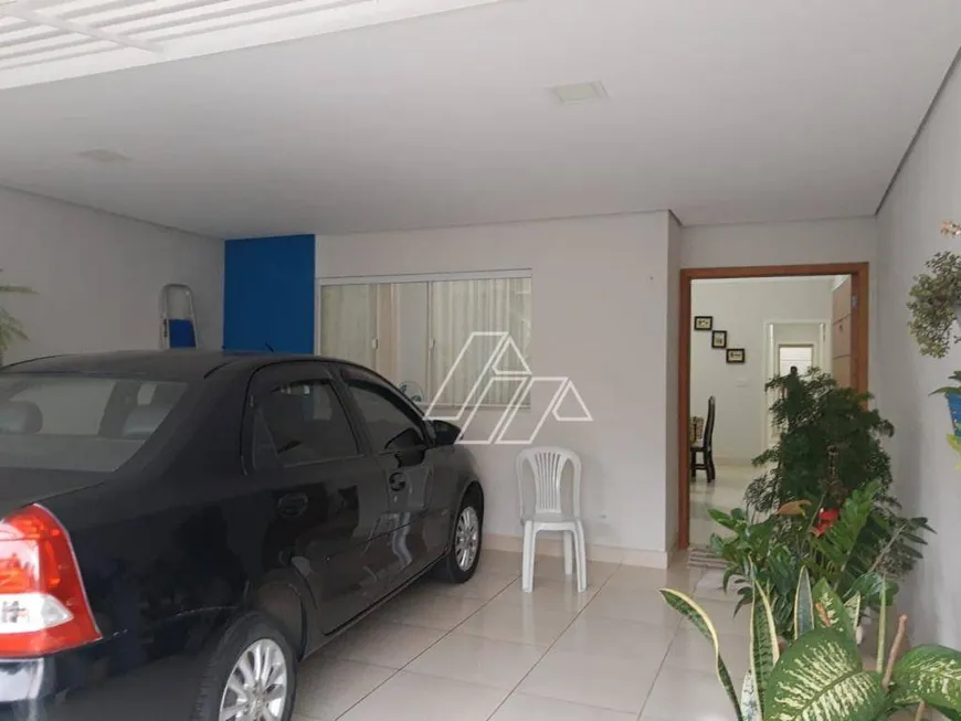 Foto 1 de Casa com 2 Quartos à venda, 146m² em Alto Cafezal, Marília