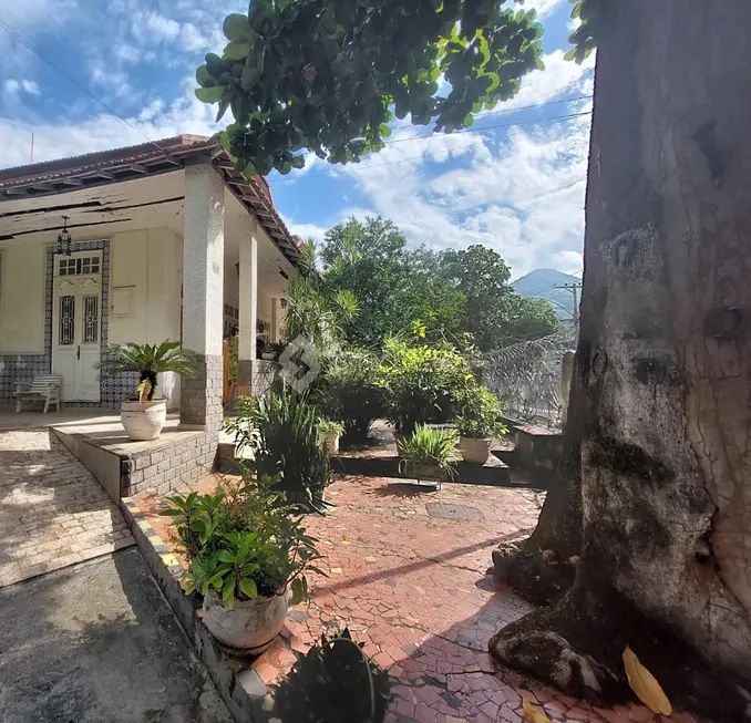 Foto 1 de Casa com 6 Quartos à venda, 547m² em Engenho De Dentro, Rio de Janeiro