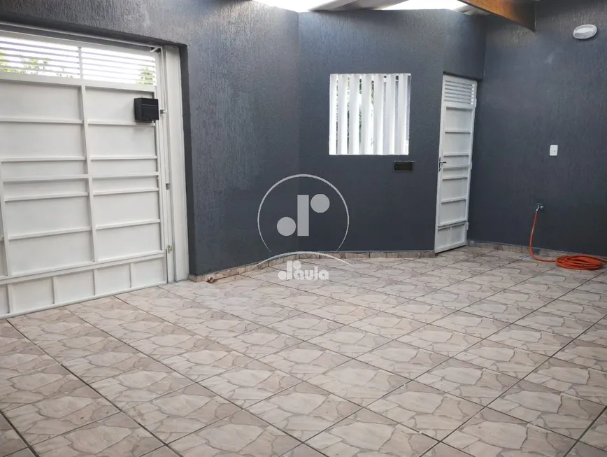 Foto 1 de Casa com 2 Quartos à venda, 140m² em Vila Pires, Santo André