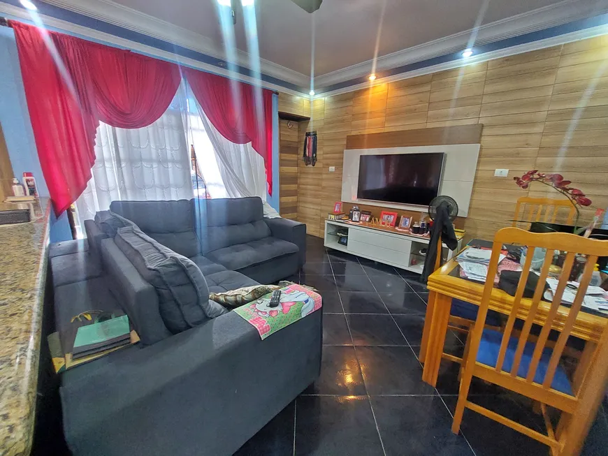 Foto 1 de Casa com 2 Quartos à venda, 85m² em Vila Tupi, Praia Grande