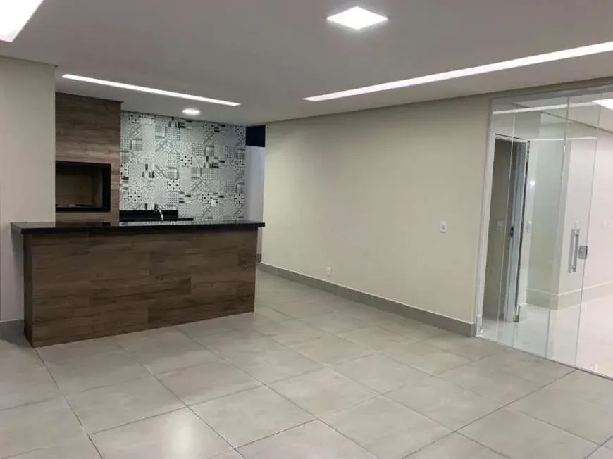 Foto 1 de Casa com 3 Quartos à venda, 165m² em Jardim Deghi, Santana de Parnaíba