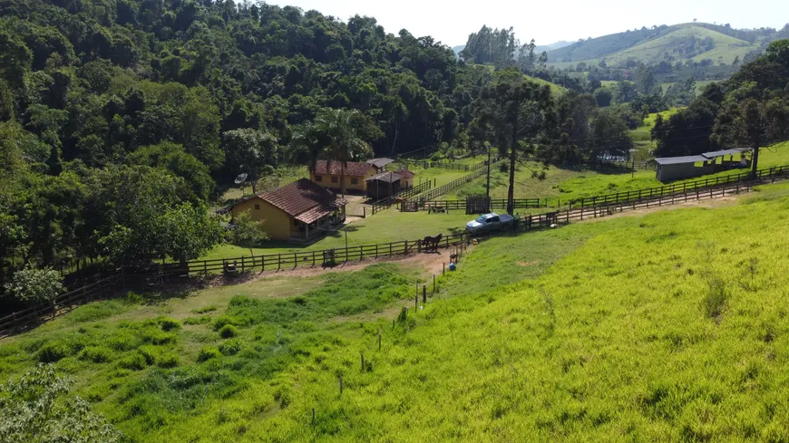 Foto 1 de Fazenda/Sítio com 3 Quartos à venda, 390000m² em Zona Rural, Jacutinga