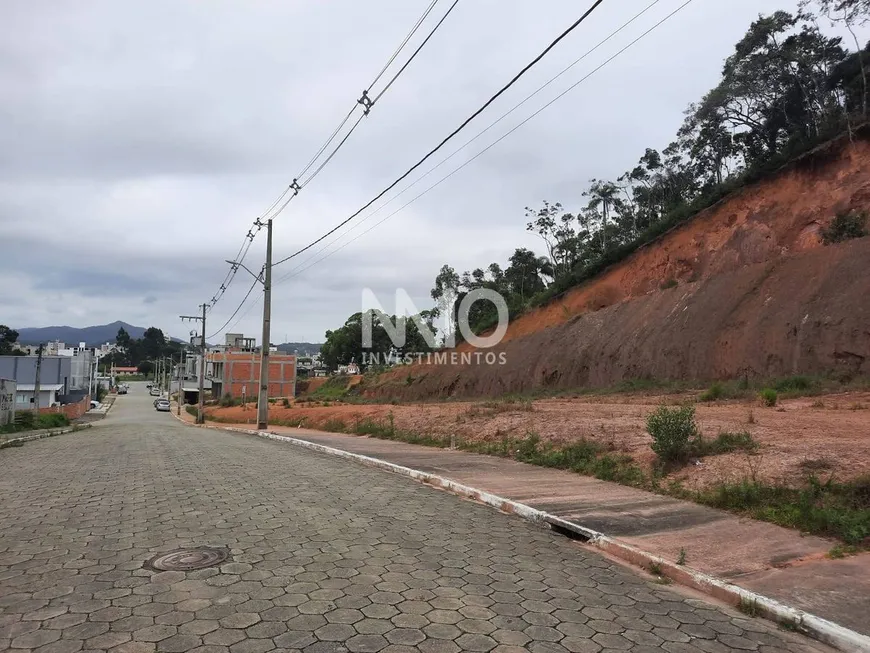 Foto 1 de Lote/Terreno à venda, 300m² em Santa Regina, Camboriú