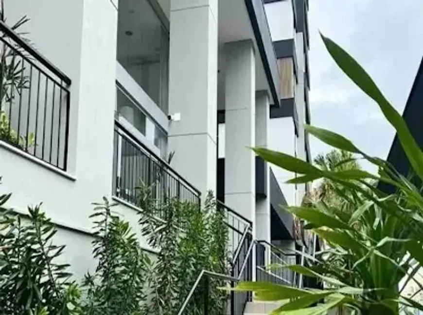 Foto 1 de Apartamento com 2 Quartos à venda, 79m² em Canto, Florianópolis