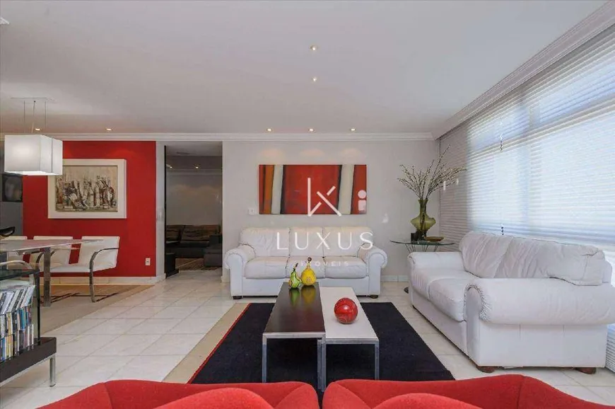 Foto 1 de Apartamento com 4 Quartos à venda, 248m² em Belvedere, Belo Horizonte