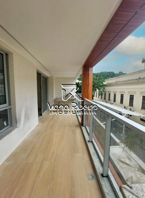 Foto 1 de Apartamento com 4 Quartos à venda, 178m² em Botafogo, Rio de Janeiro