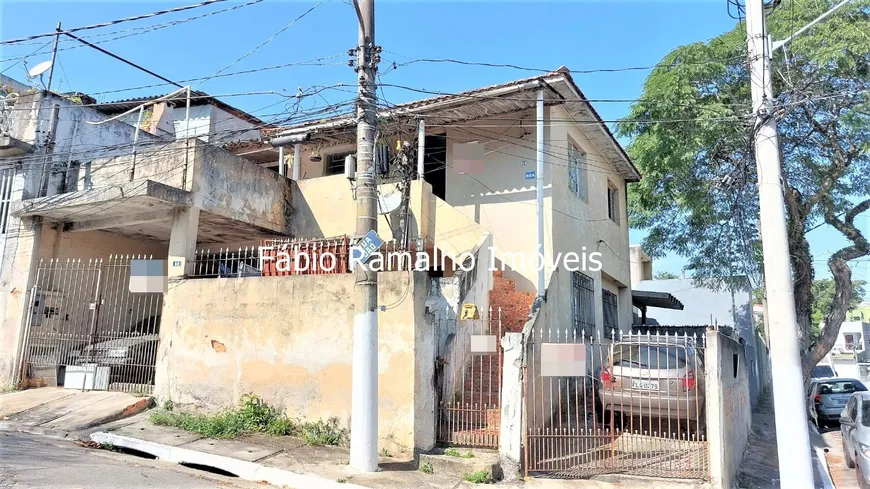 Foto 1 de Casa com 2 Quartos à venda, 150m² em Vila Isa, São Paulo