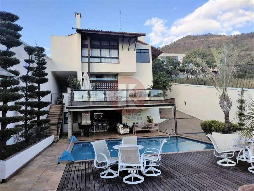 Foto 1 de Casa com 4 Quartos à venda, 550m² em Mangabeiras, Belo Horizonte