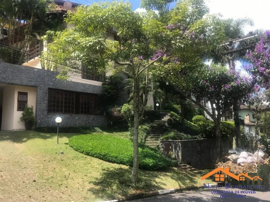 Foto 1 de Casa de Condomínio com 4 Quartos à venda, 350m² em Jardim das Cerejeiras, Arujá