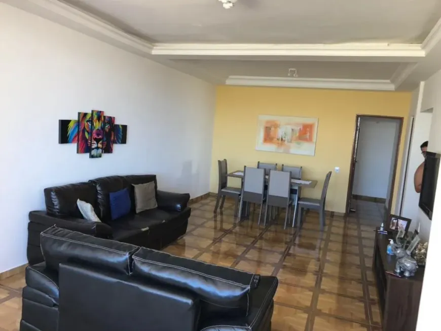 Foto 1 de Apartamento com 3 Quartos à venda, 128m² em Amaralina, Salvador