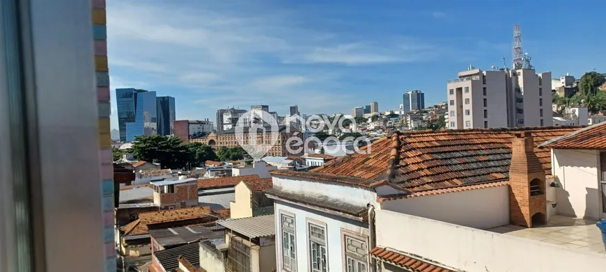 Foto 1 de Prédio Comercial com 6 Quartos à venda, 352m² em Gamboa, Rio de Janeiro