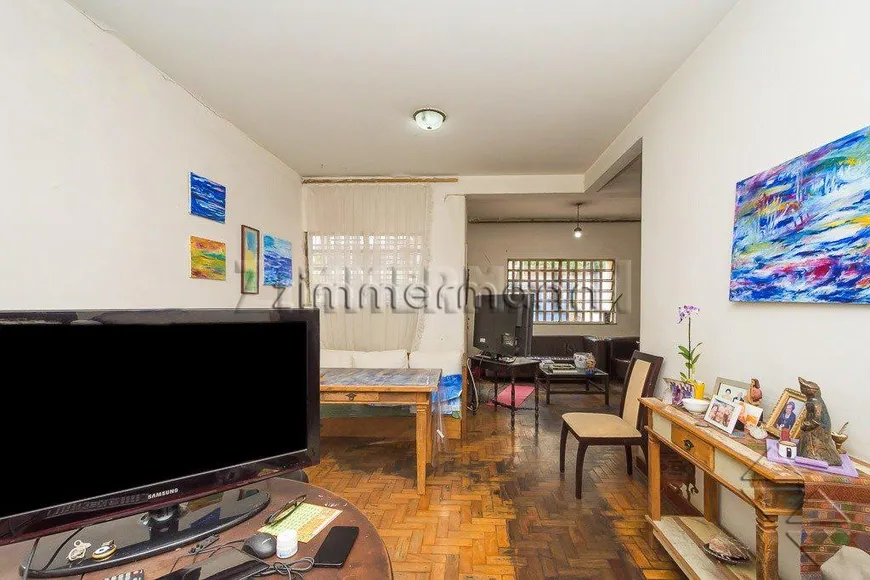 Foto 1 de Casa com 3 Quartos à venda, 200m² em Vila Olímpia, São Paulo