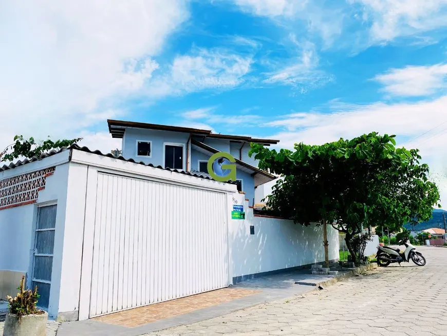 Foto 1 de Casa com 2 Quartos à venda, 185m² em Areias, Paulo Lopes